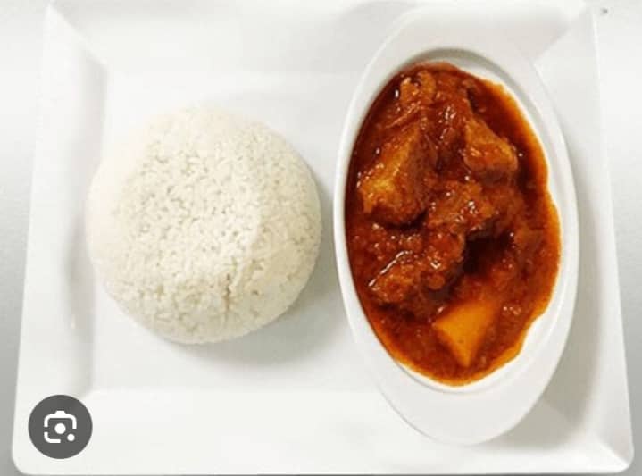 Riz sauce tomate